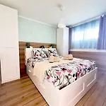 Nextgen Casa Rossy *