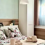 Nextgen Casa Rossy דירה
