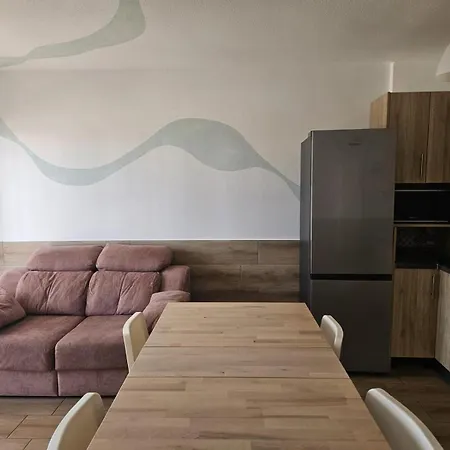 Nextgen Casa Rossy Διαμέρισμα *